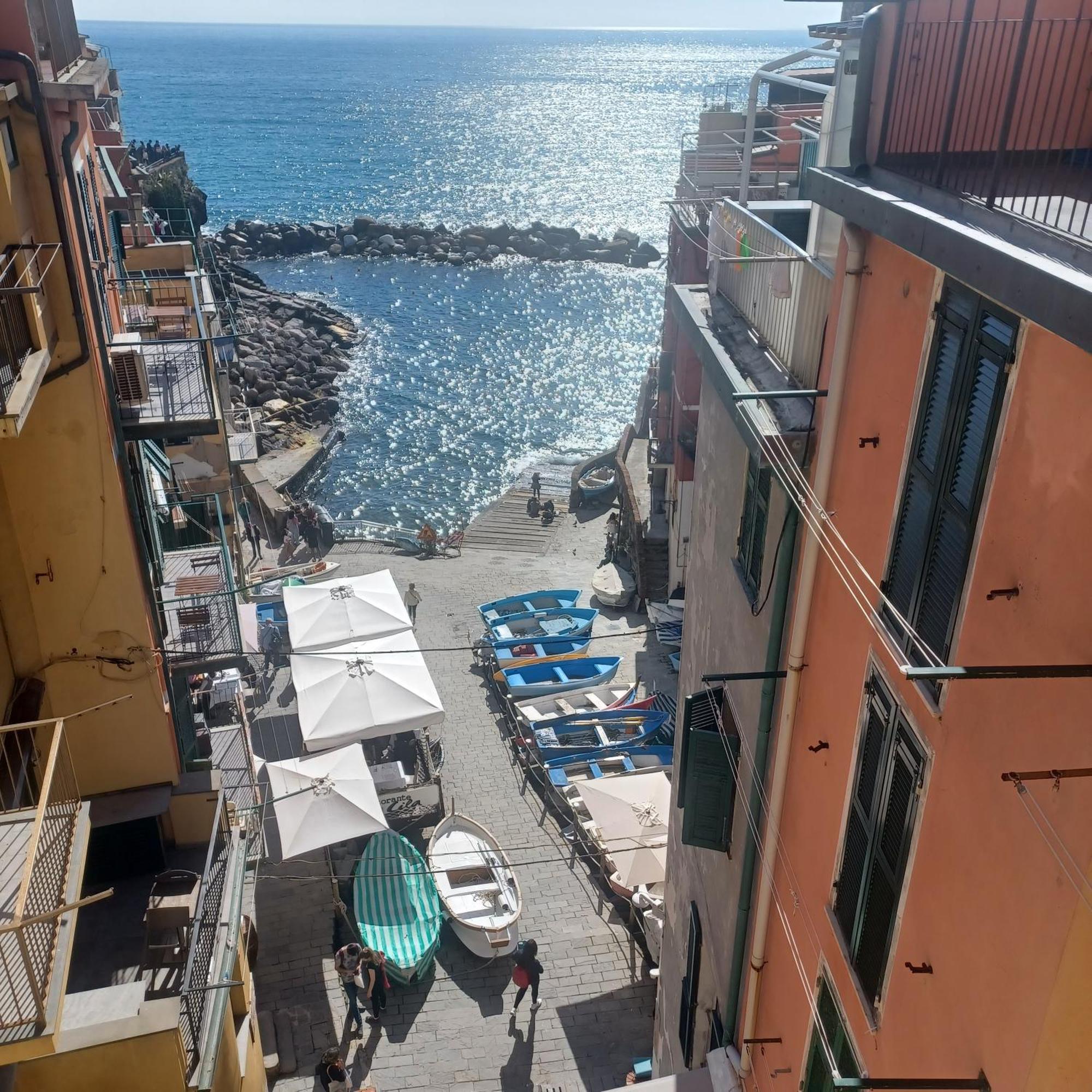 Mari - Between Land And Sea Riomaggiore Luaran gambar
